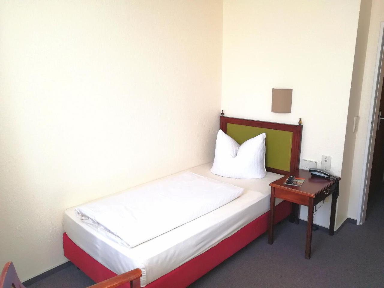 Hotel Krohwinkel Hittfeld Dış mekan fotoğraf